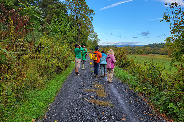 صيد الطيور بصحبة مرشدين في متنزه سيفن بيندز الحكومي
