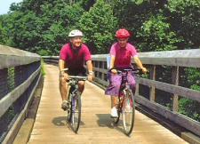 إذا رآك الأطفال يستمتعون باللياقة البدنية، فسوف يستمتعون بها أيضاً.